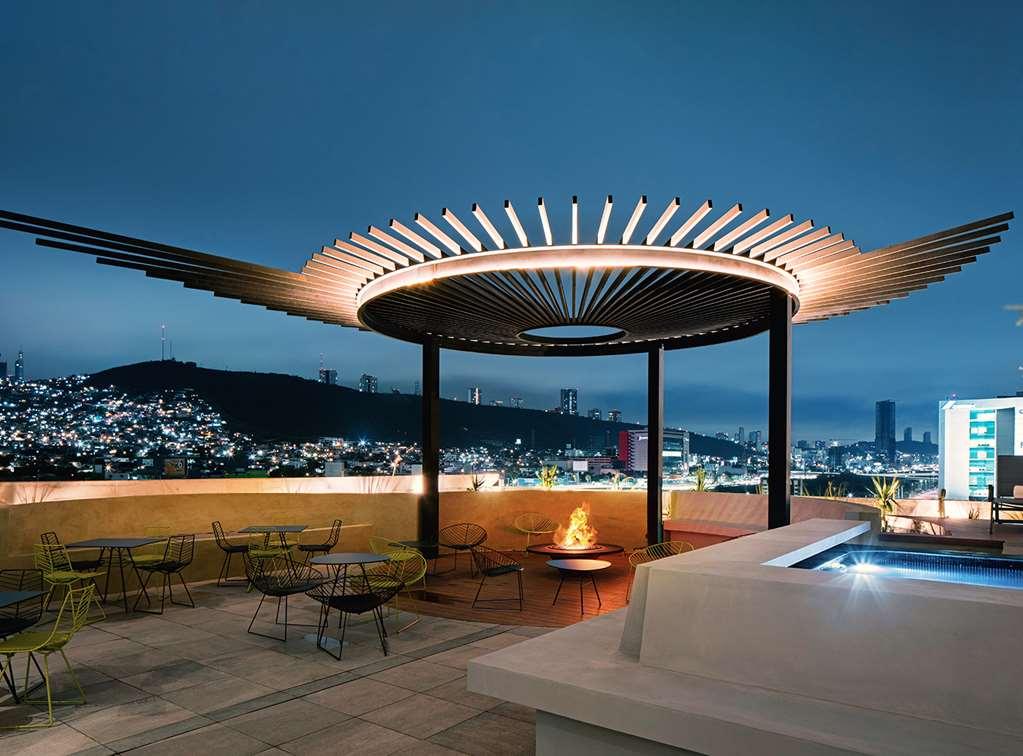 Galeria Plaza Monterrey Hotel สิ่งอำนวยความสะดวก รูปภาพ Rooftop at the hotel
