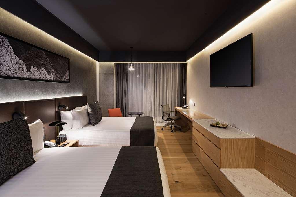 Galeria Plaza Monterrey Hotel ห้อง รูปภาพ A room at the hotel