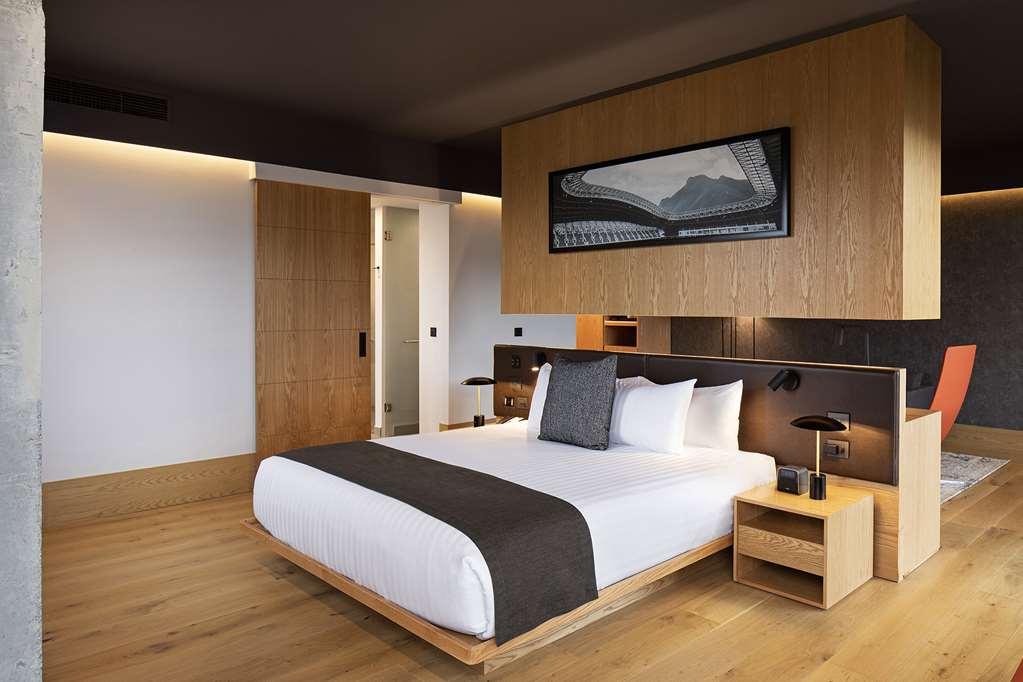 Galeria Plaza Monterrey Hotel ห้อง รูปภาพ A bedroom at the hotel