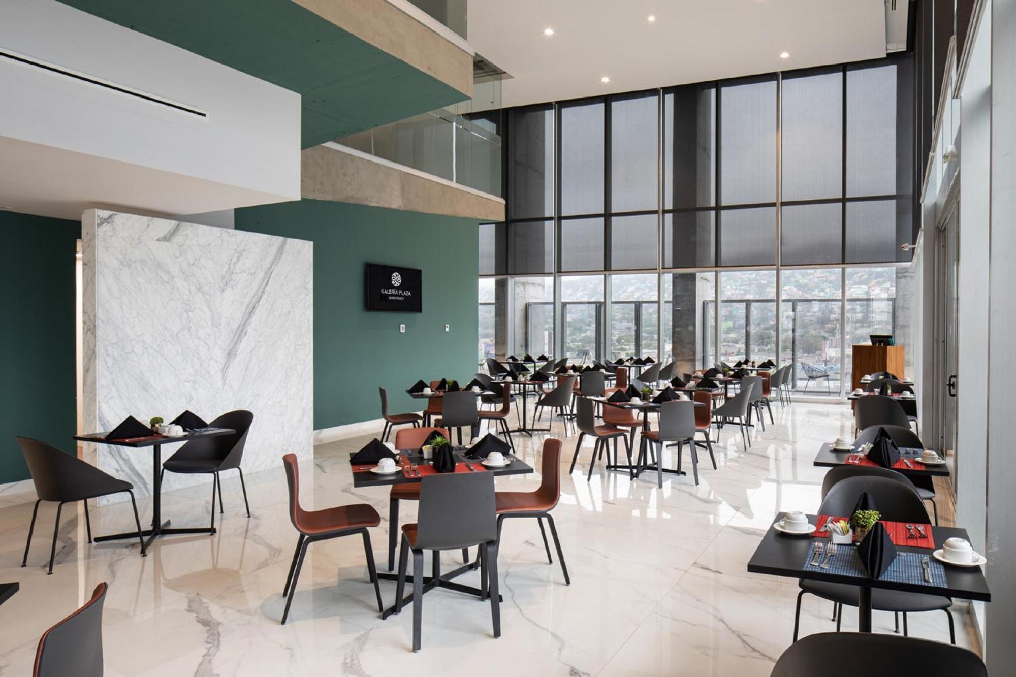 Galeria Plaza Monterrey Hotel ภายนอก รูปภาพ The restaurant